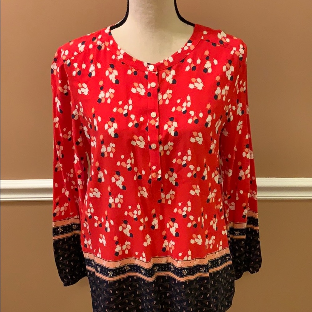 Women’s blouse